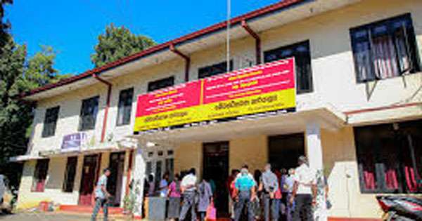 බදුල්ල දිස්ත්‍රික් ලේකම් කාර්යාලයටත් බෝම්බ බියක්