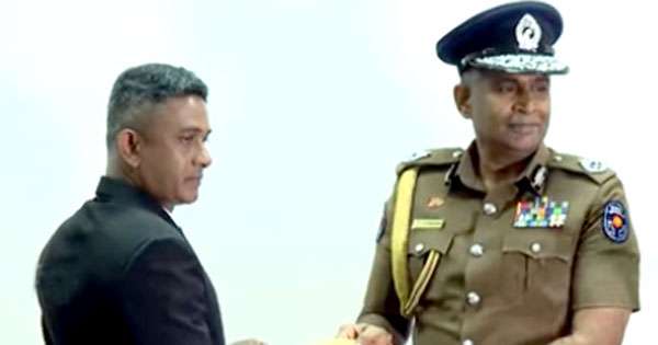පොලිස් නිලධාරින් 32,000ක හිඟයක්
