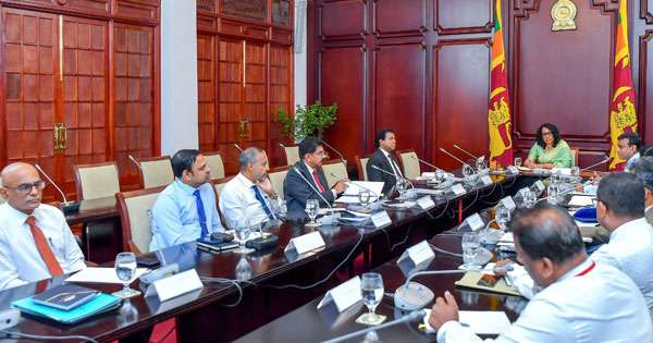 රාජ්‍ය සේවය ක්‍රමානුකූල කරන ඇමති කමිටුව රැස් වෙයි