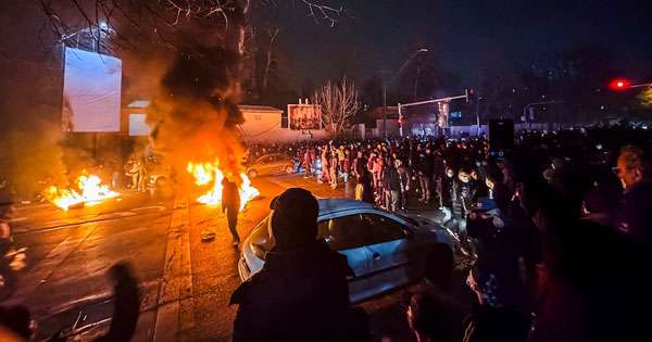 ඉරාණයේ විරෝධතා තවත් උත්සන්න වේ