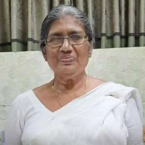 හොරණ විදුහල්පතිනියක් සමුගනී