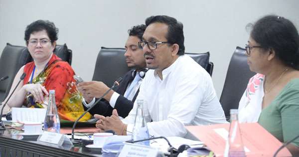 ඛනිජ සම්පත් කැණීම, ප්‍රවාහනය සහ වෙළෙඳාම විධිමත් කිරීමට මාර්ගෝපදේශ සංග්‍රහයක්