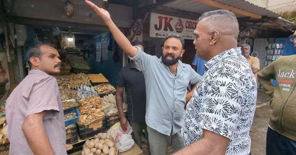 හැටන් පොළේ අනවසර ඉදිකිරීම් ඉවත් කරද්දී උණුසුම් තත්වයක්