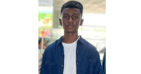 රළ පහරට හසුව සිසුවෙකු මරුට