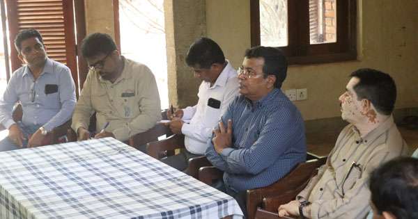 මින්නේරියේ -කවුඩුල්ලේ සංචාරකයන්ට ඉන්න අවම කාලයක් නියම කරයි
