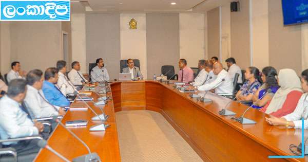 නාගරික සංවර්ධන අධිකාරියේ ව්‍යාපෘති කඩිනම් කරයි