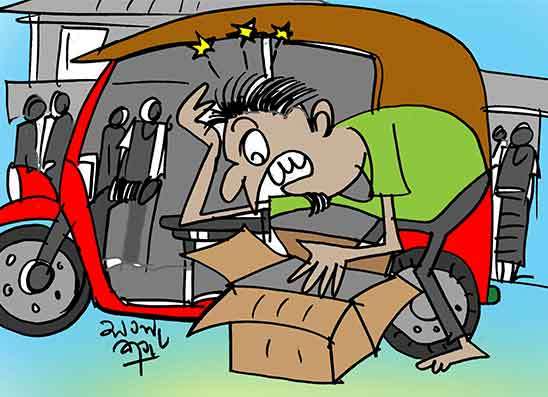 දිනේ පැටලී ඉඳිආප්ප  “දන්සලක්” දීලා