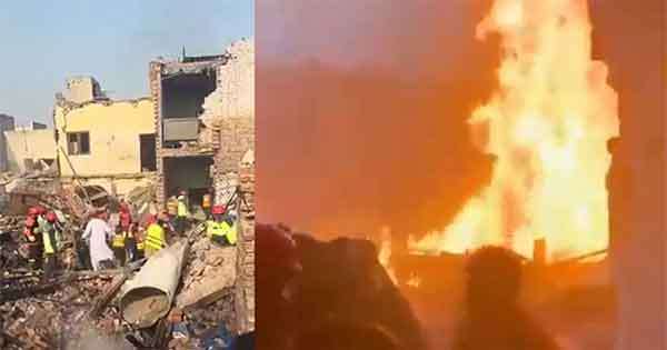 පාකිස්තානයේ කම්හලක පිපිරීමක්