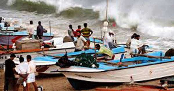 මාතර-පොතුවිල් සහ හලාවත- මන්නාරම මුහුදු යාම තහනම්