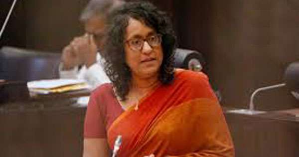 අගමැතිනියට විපක්ෂයෙන් විශ්වාසභංගයක්