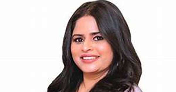 තිලිණි පියමාලි ට වරෙන්තු