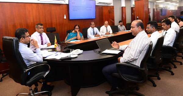 ලෙඩුන්ට බේත් ගැන කියා දෙන්න යයි