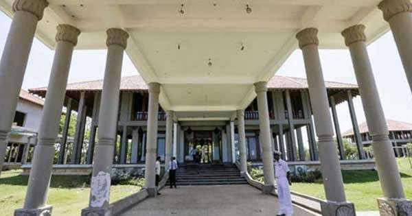 යාපනයේ ජනපති මැදුරට අටක් අයිතිය කියති
