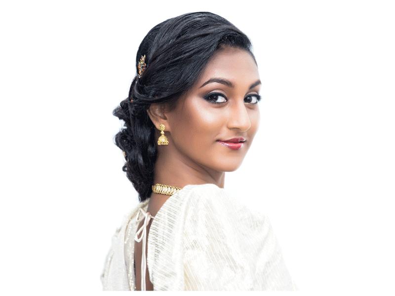 Salon Asanka - #dressing #hairstyle #makeup #kandyan... | Facebook