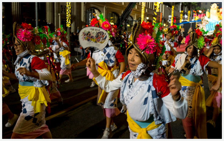 1127_NWS_LDN-L-XMAS-PARADE-1127-DC