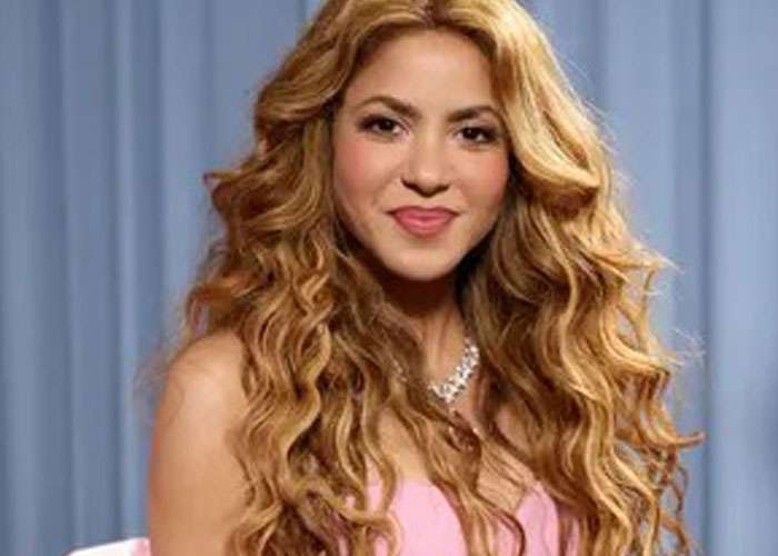 අභියෝග මැදින් ලොව ජයගන්නා සංගීත මායාව ශකිරා