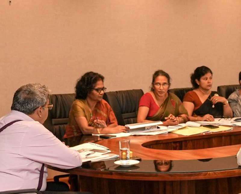 “ අධිකරණ පියස” කඩිනම් කරන්න