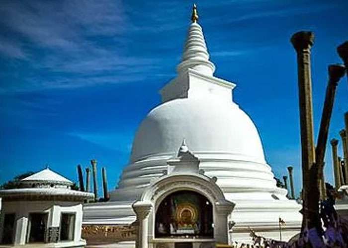 යක්‍ෂයාගේ දෙවොලක්. හාස්කම් රැසක්. තවත් අලුත්ම යුගයක රහස් මතු වුණ ථූපාරාමය.