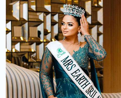 Mrs. Earth Sri Lanka 2025  කිරුළ පැළඳි නදී