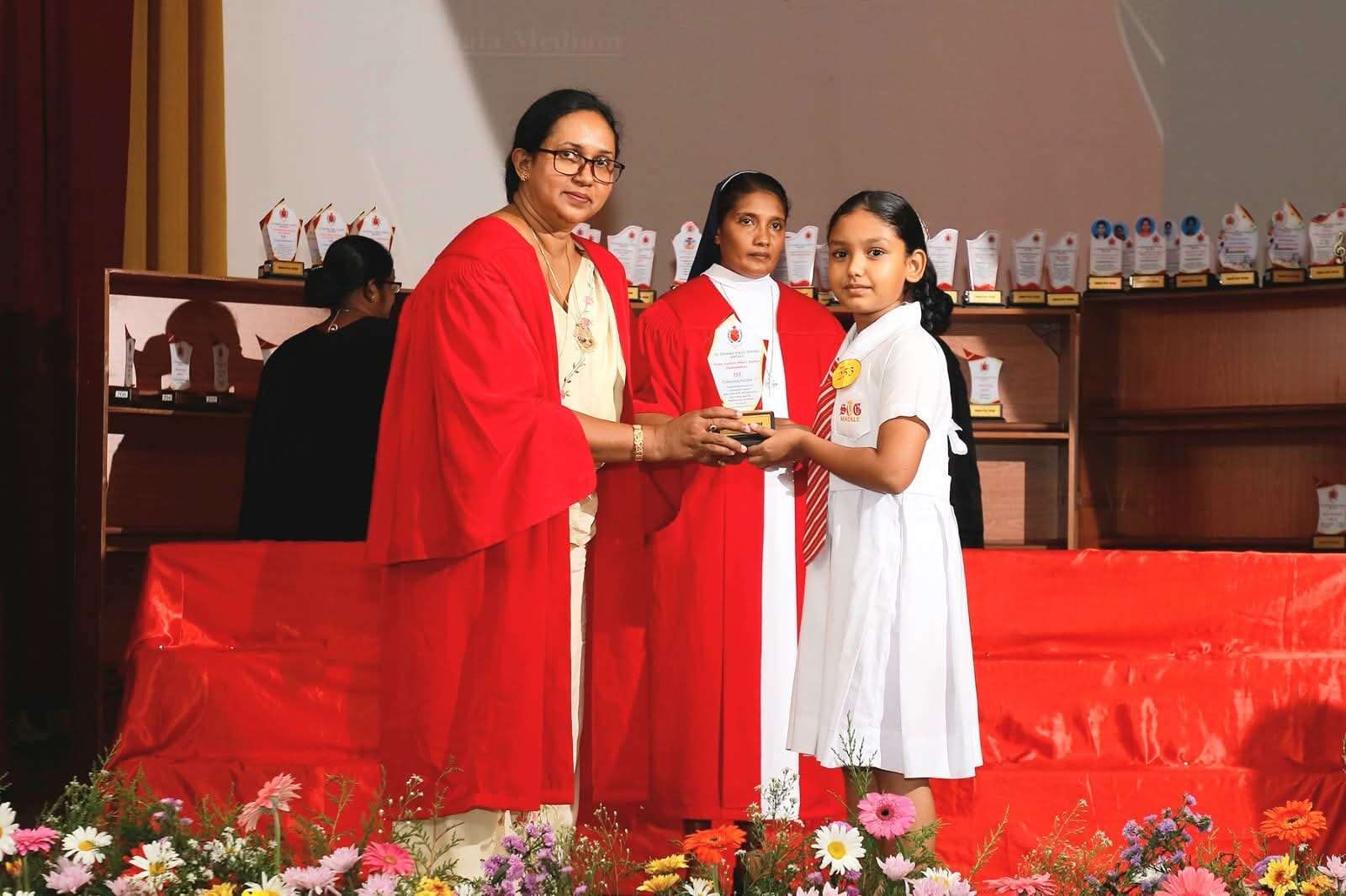 මාතලේ සාන්ත තෝමස් බාලිකා විද්‍යාලයේ වාර්ෂික ත්‍යාග ප්‍රධානෝත්සවය