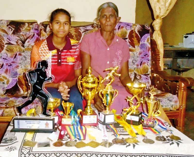 දුෂ්කරතා  මැද ජාත්‍යන්තරය දිනන්නට හීන දකින චතුරිකා