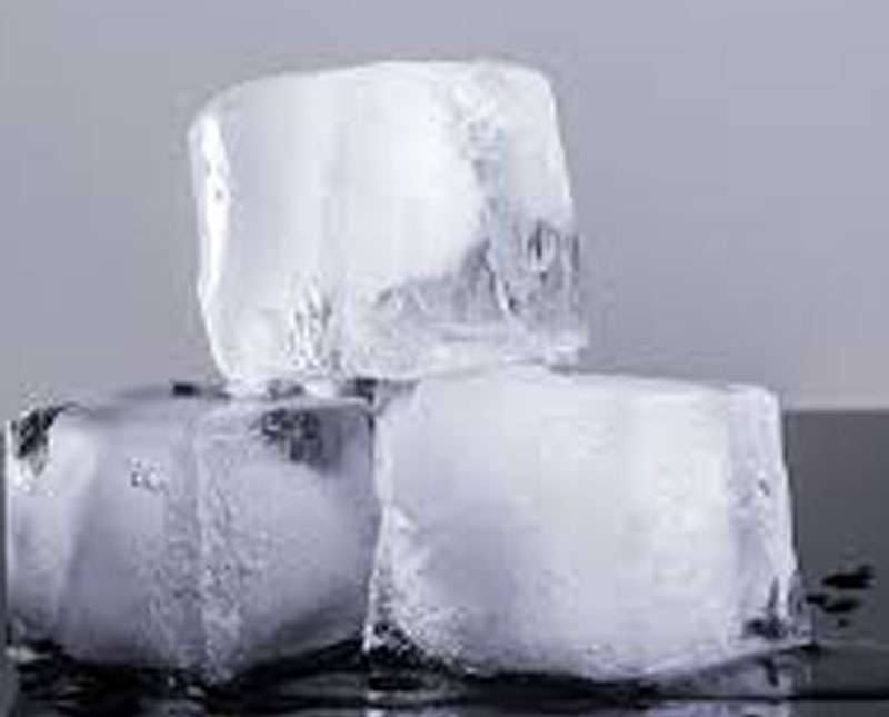 උණු වතුරෙන් හදන අයිස්