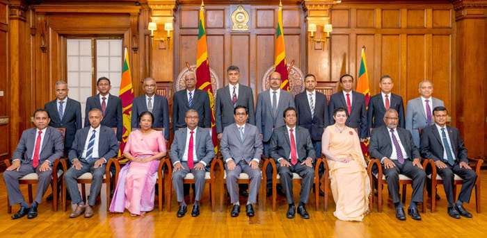 නව අග්‍රාමාත්‍ය ලේකම්, අමාත්‍ය මණ්ඩල ලේකම් ඇතුළු නව අමාත්‍යාංශ ලේකම්වරු පත් කෙරේ