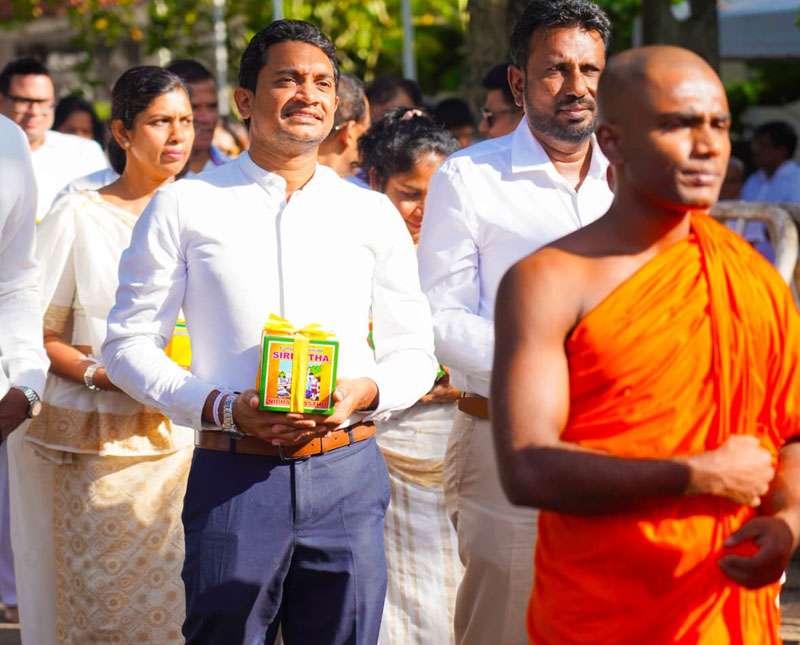 ඓතිහාසික කෝට්ටේ රජමහා විහාරයේ  සත්මහල් සදහම් මන්දිරයට මංගල ශිලා ප්‍රතිෂ්ඨාපනය කිරීම