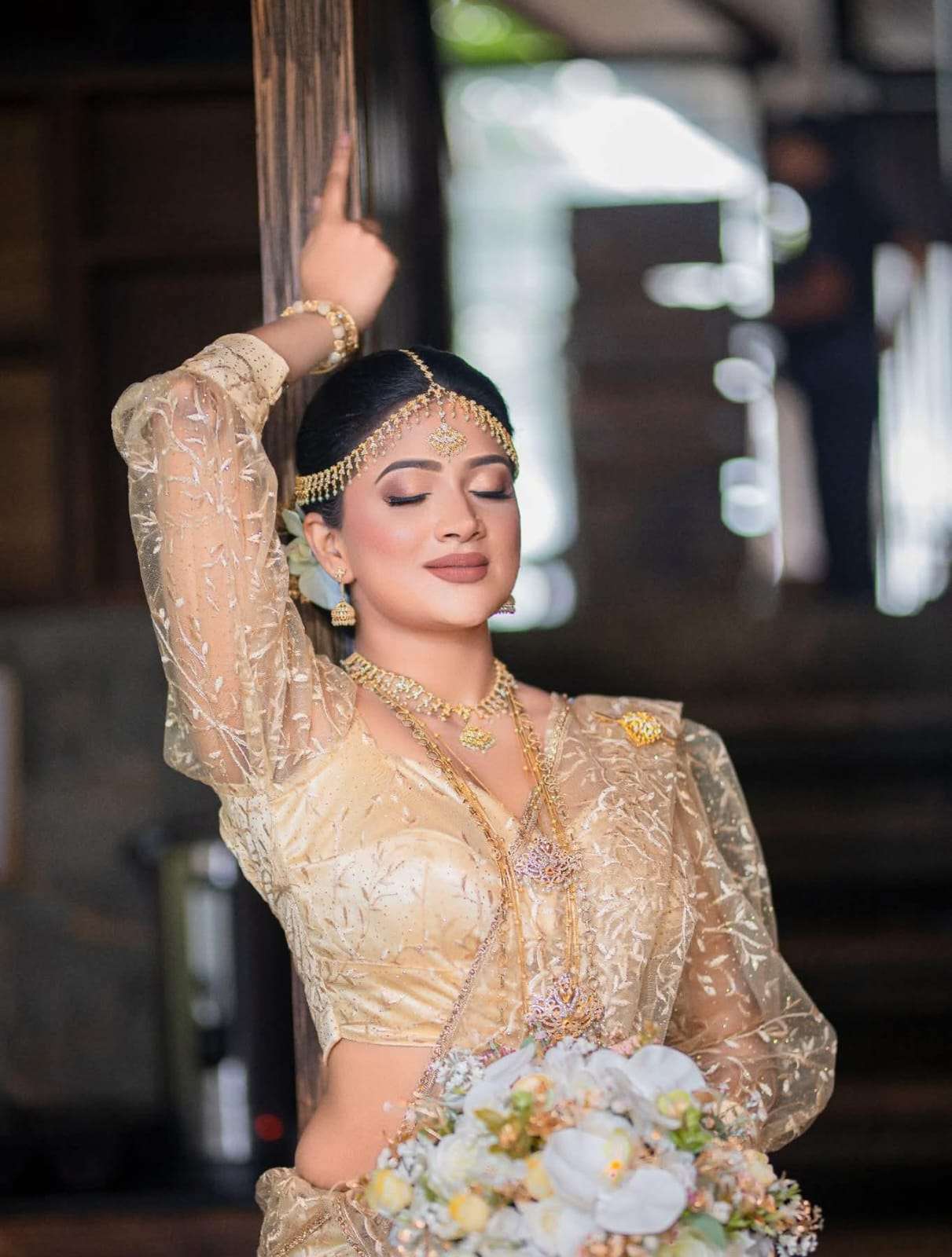 සුන්දර උඩරට මනාලිය