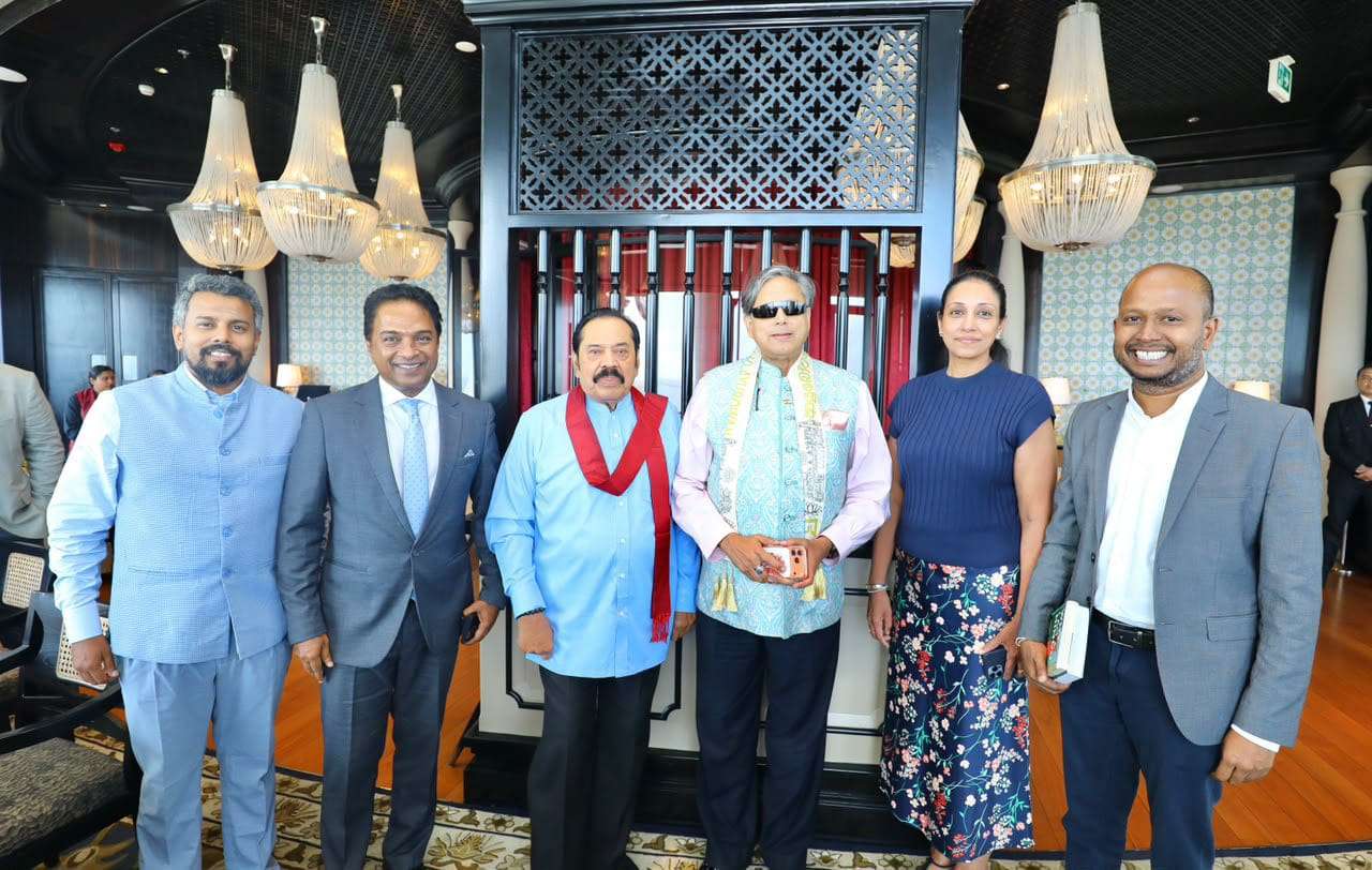 හිටපු ජනපති හා ඉන්දීය හිටපු අමාත්‍ය ශෂී මහතා අතර හමුවක්.