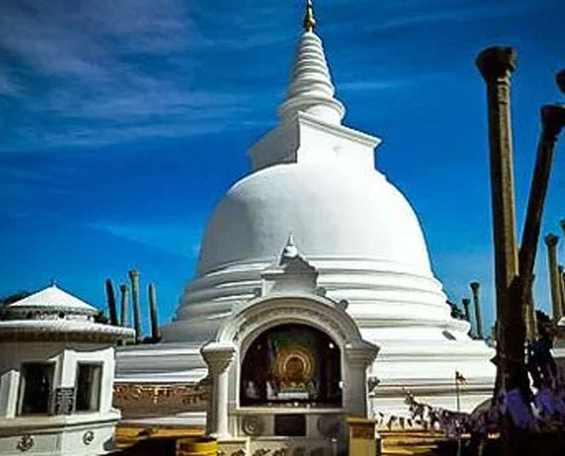 යක්‍ෂයාගේ දෙවොලක්. හාස්කම් රැසක්. තවත් අලුත්ම යුගයක රහස් මතු වුණ ථූපාරාමය.