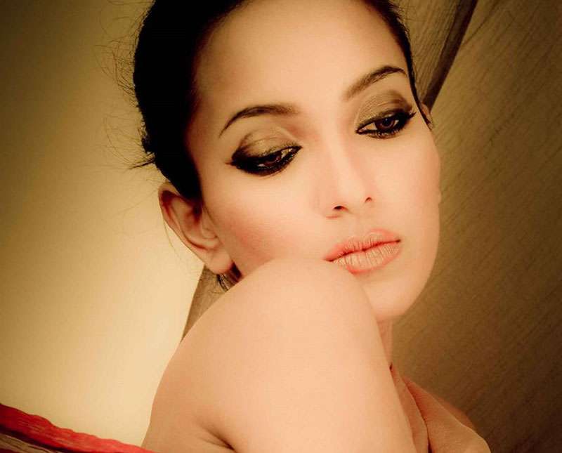 විවාහ නොවී අම්මා සමග සිටීම මගෙ වාසනාව