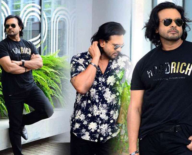 අම්මයි තාත්තයි තරම් කෙනෙක් මගේ ජීවිතේ නෑ