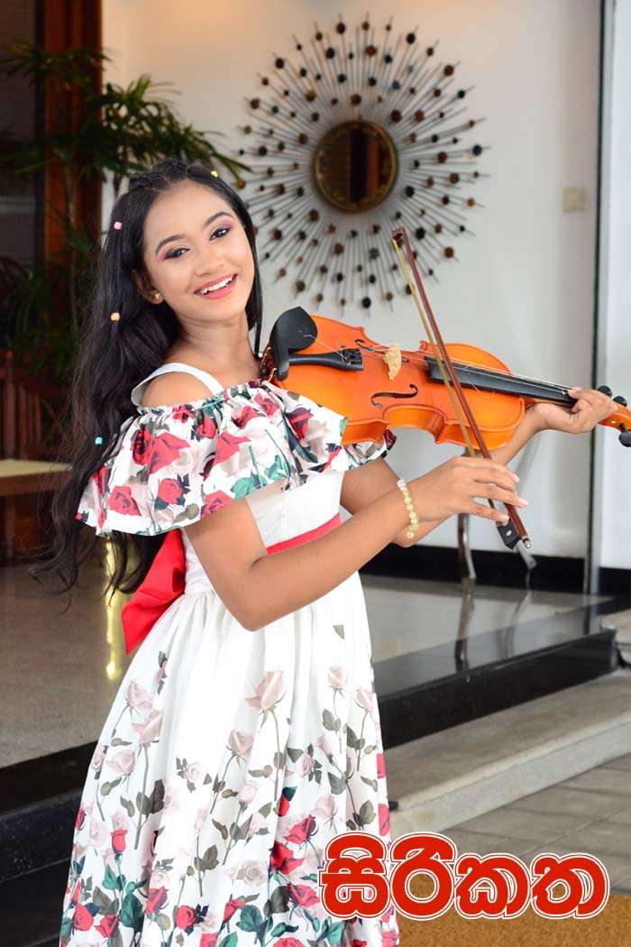 ලස්සන සුරංගනාවියක්