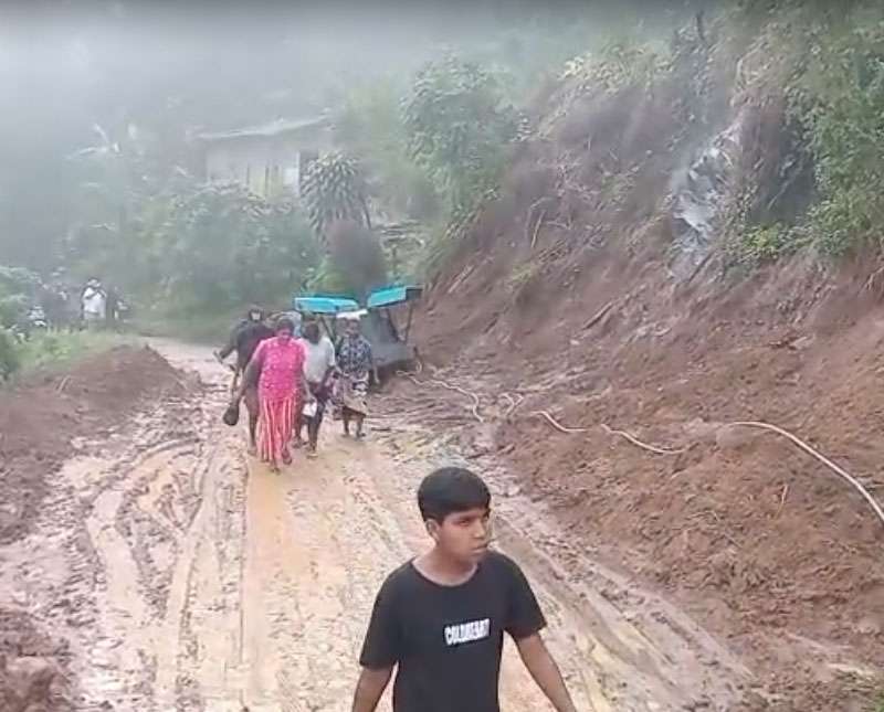 අලුවීහාරේ  මාදිවෙල මාර්ගය ප්‍රතිසංස්කරණයට