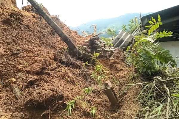 රටේ මුළු භූමියෙන් සියයට තිහක් නාය අවදානමක