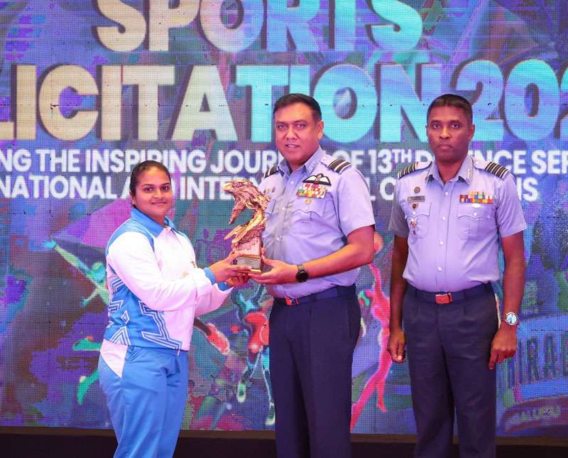 ගුවන් හමුදාව නියෝජනය කරමින් ජාතික හා ජාත්‍යන්තර ක්‍රීඩා ජයග්‍රහණ ලබාගත් ක්‍රීඩක ක්‍රීඩිකාවන් ඇගයීමට