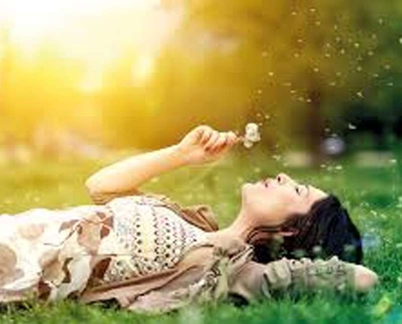 විවාහ වුණු කාන්තාවට අලුතින් හිතන්න ජීවිතය අලුතින් පටන් ගන්න සිරිකත අපෙන් නැවුම් පණිවිඩයක්