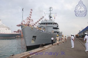 Indian_and_US_Naval_ships_visit_Sri_Lanka_20170328_01p2